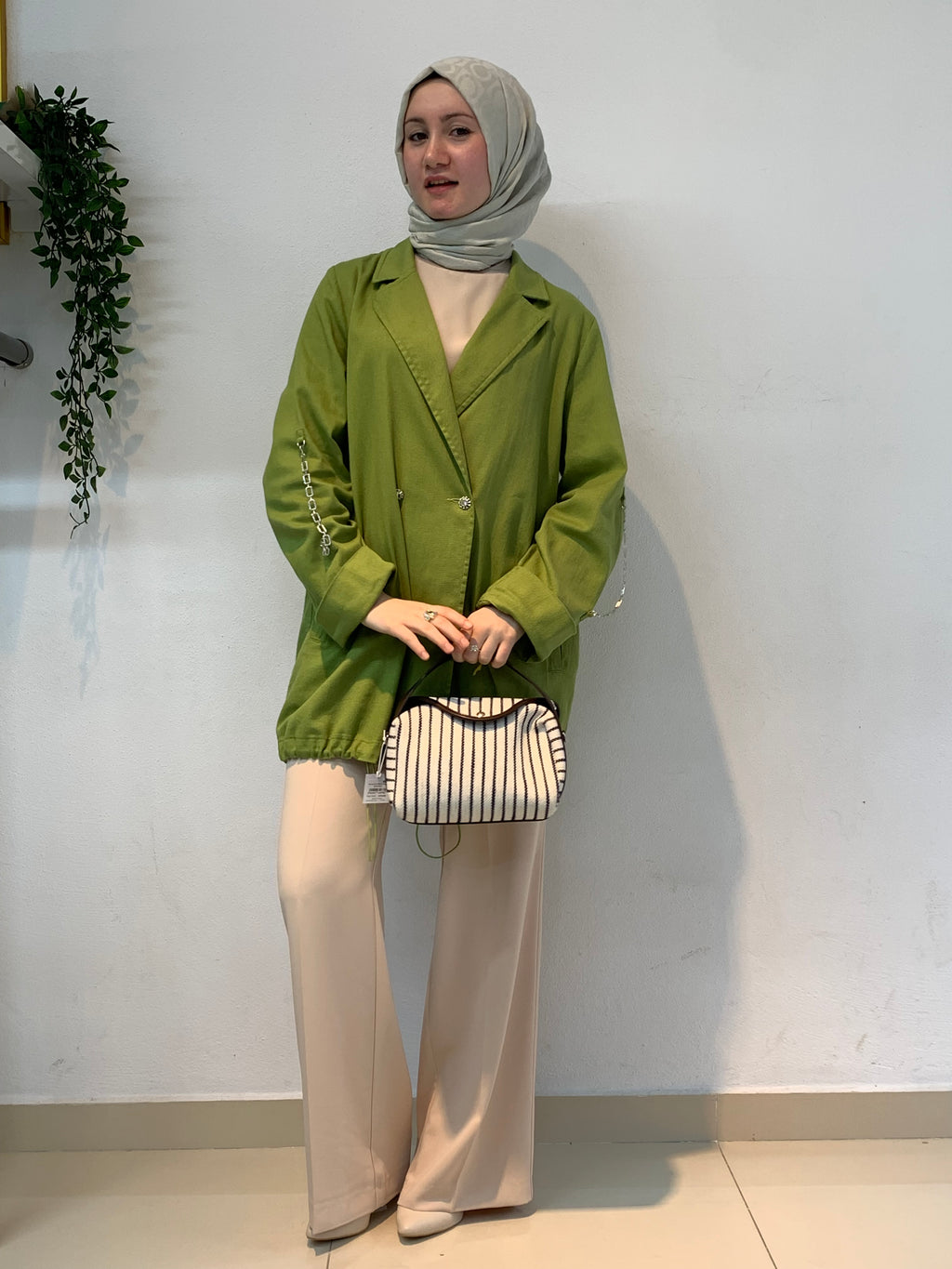 Zincir Detaylı Oversize Blazer Ceket | Fıstık Yeşili