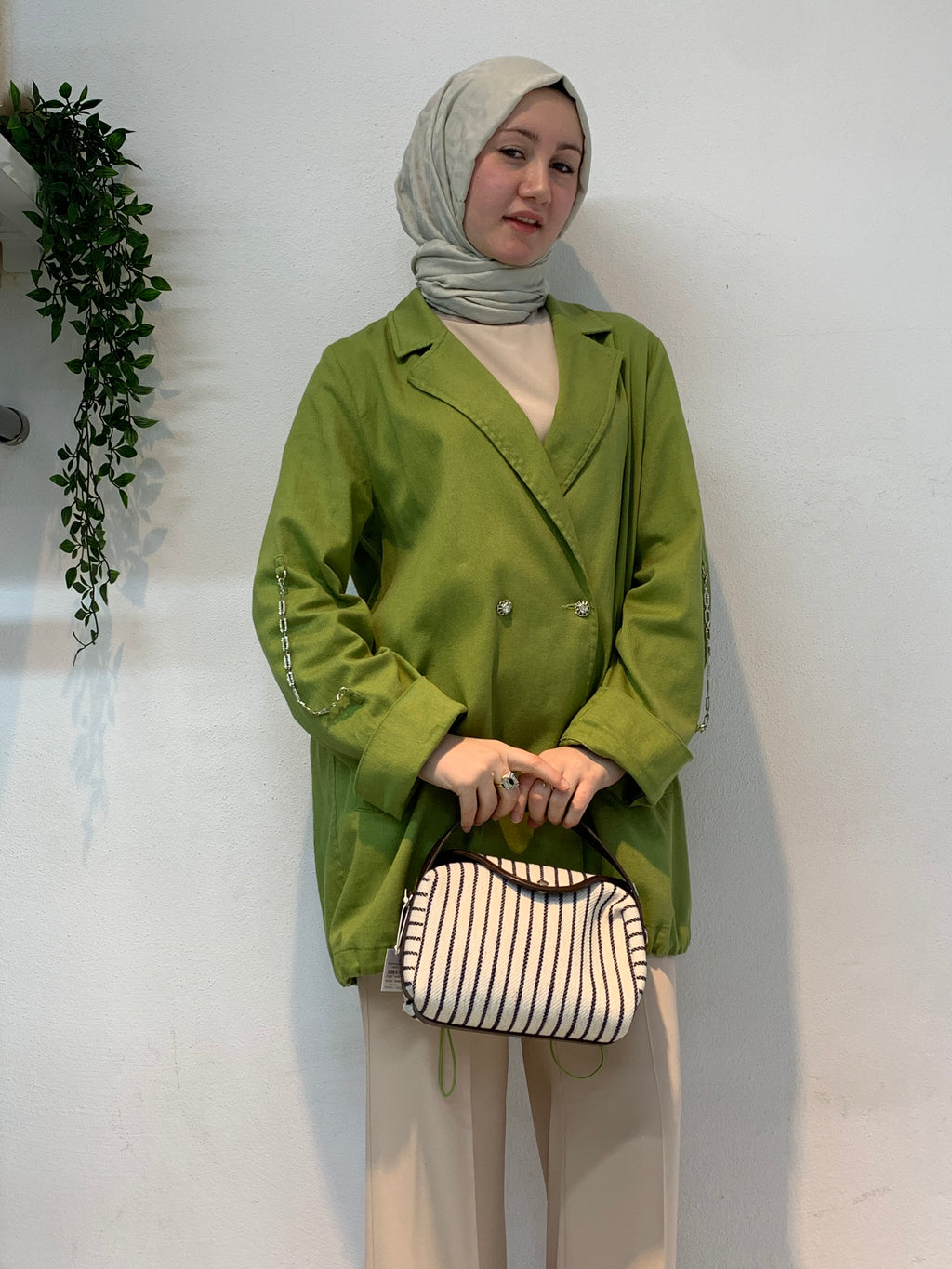Zincir Detaylı Oversize Blazer Ceket | Fıstık Yeşili