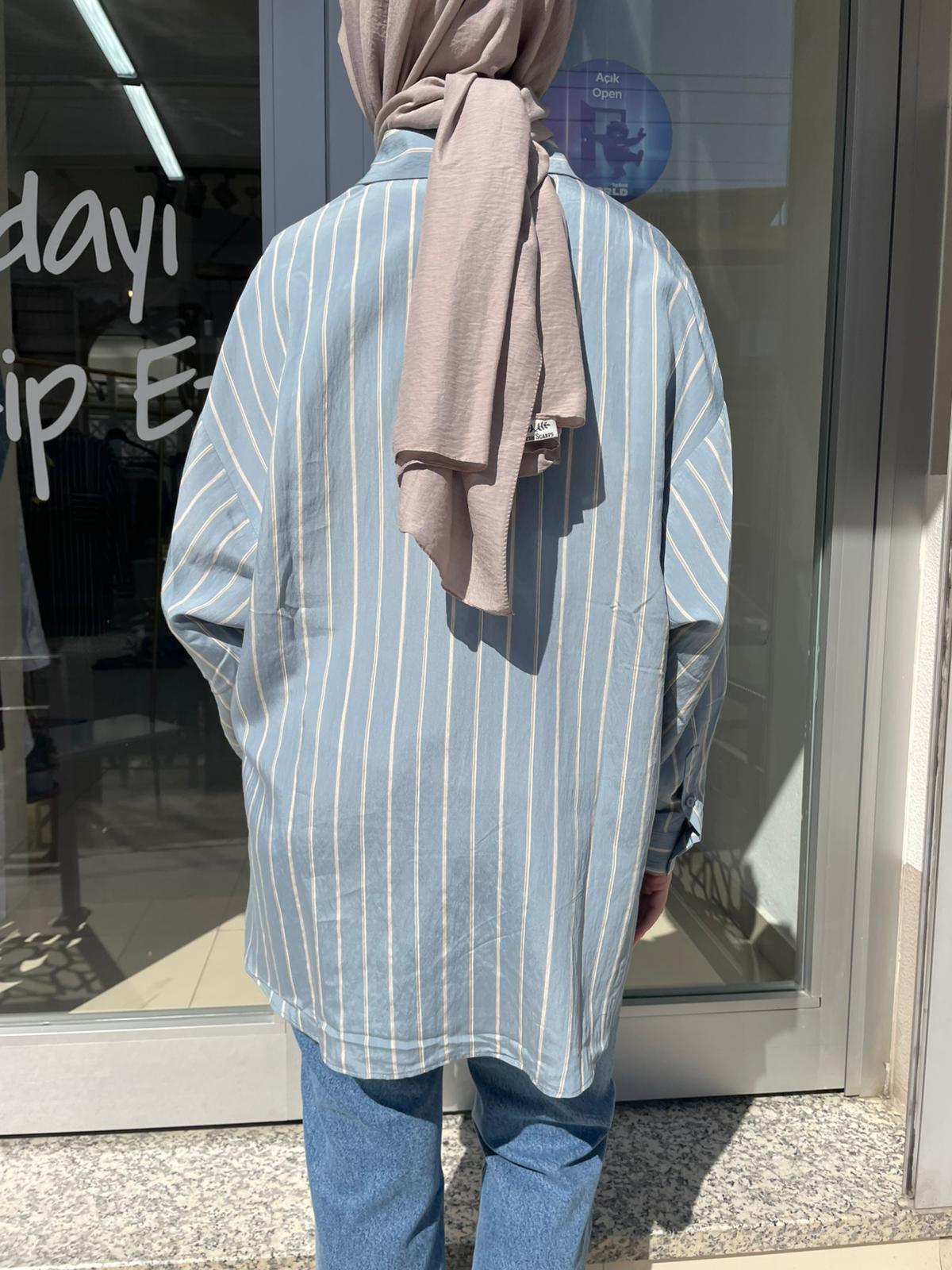 Oversize Çizgili Tunik Gömlek | Mavi Beyaz | Tesettür Üst Giyim