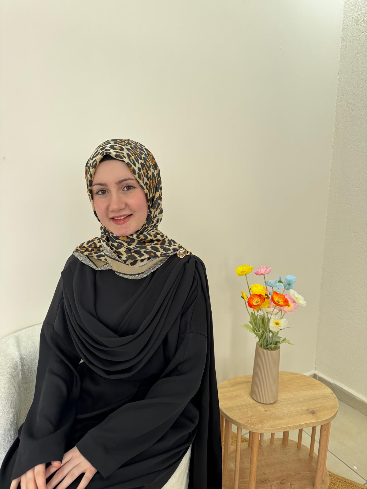Drape Yakalı Gümüş Düğme Detaylı Siyah Tesettür Takım | Tunik & Bol Paça Pantolon