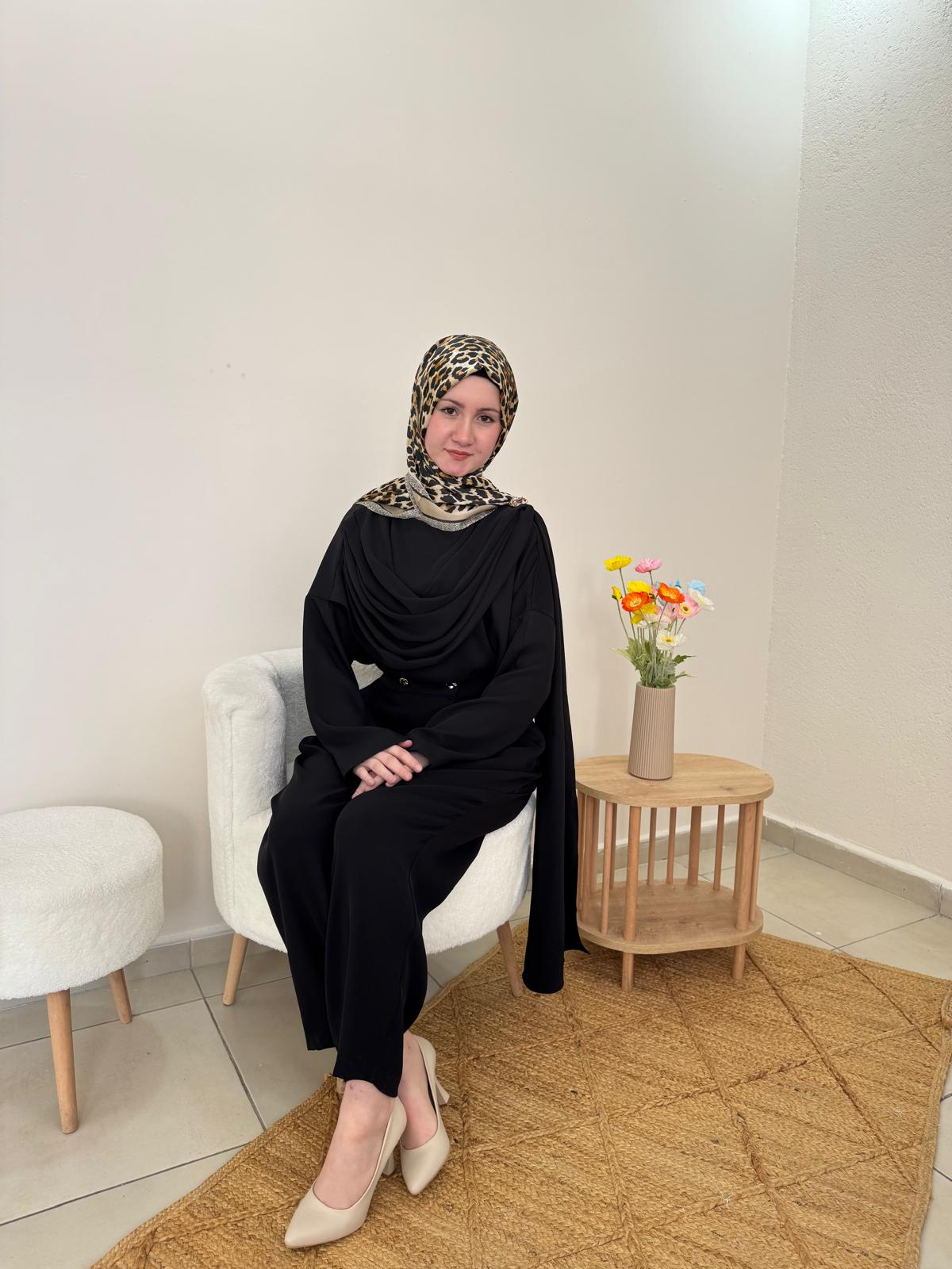 Drape Yakalı Gümüş Düğme Detaylı Siyah Tesettür Takım | Tunik & Bol Paça Pantolon