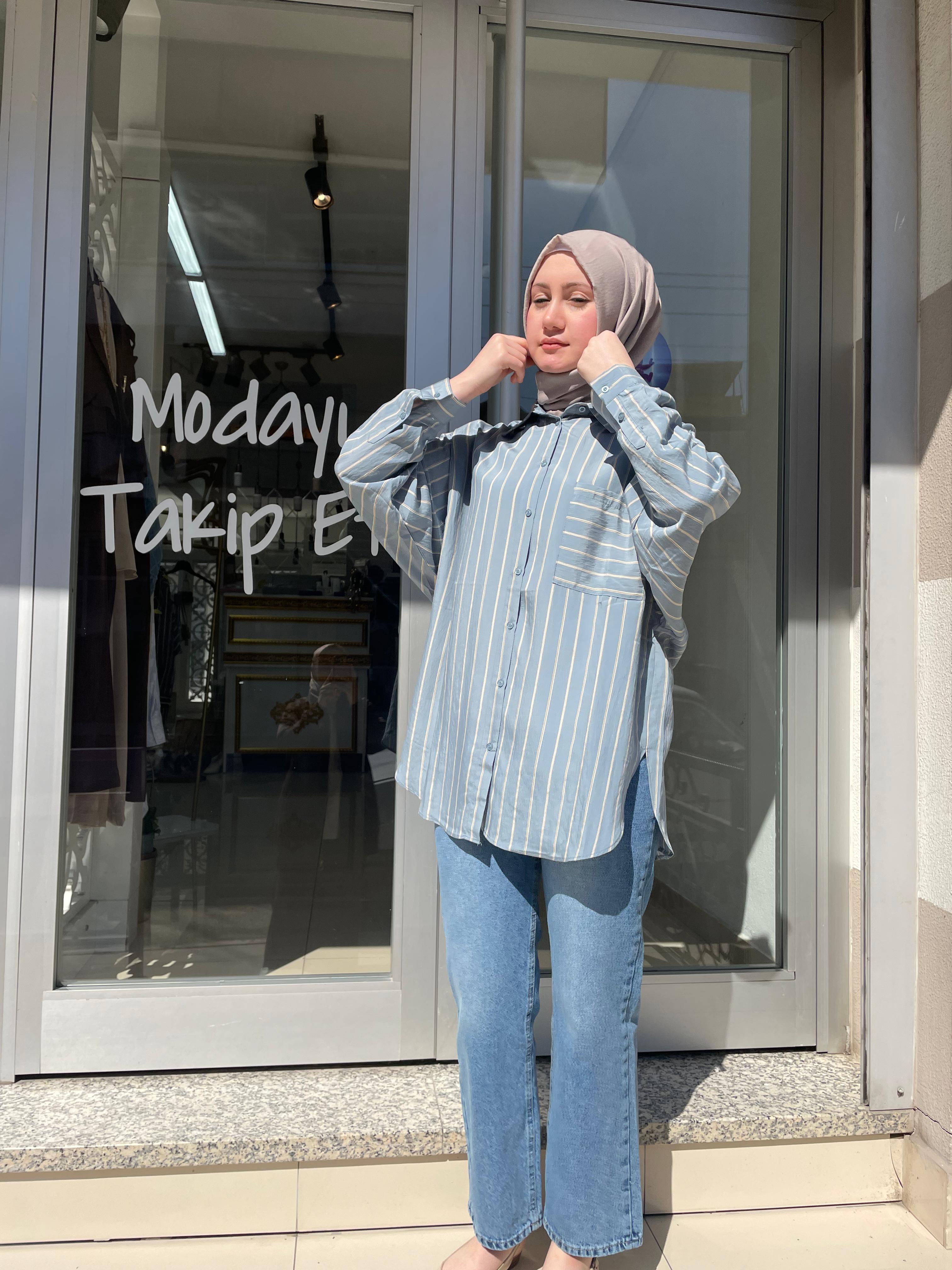 Oversize Çizgili Tunik Gömlek | Mavi Beyaz | Tesettür Üst Giyim